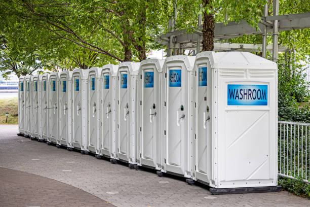 Types of Portable Toilets We Offer in Heritage Lake, IL